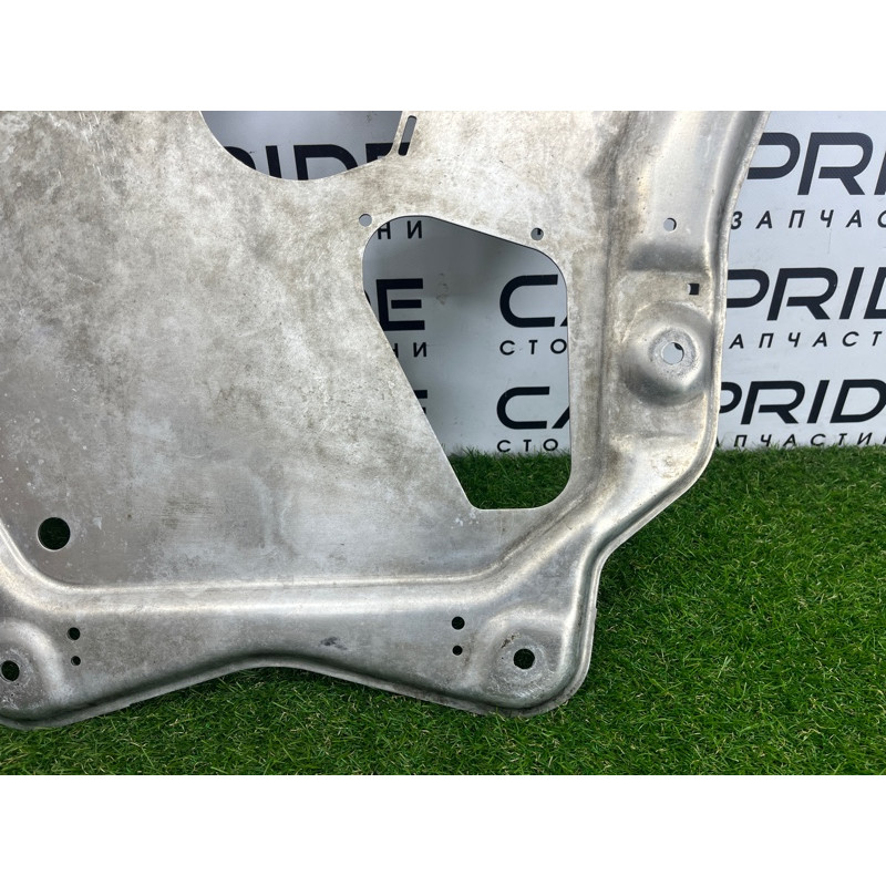 Защита двигателя (кузов и элементы) BMW X5 E70 2009 4.8 N62N 31106786568