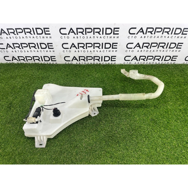 Бачок омывателя (кузов и элементы) Volkswagen Touareg NF 2011 3.0 TDI 7P0955453A