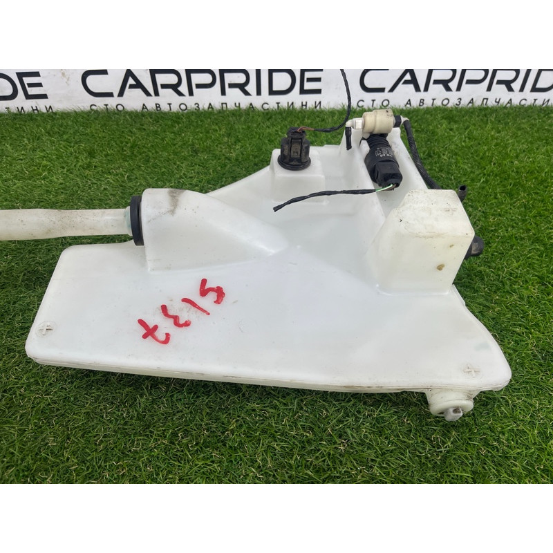 Бачок омывателя (кузов и элементы) Volkswagen Touareg NF 2011 3.0 TDI 7P0955453A