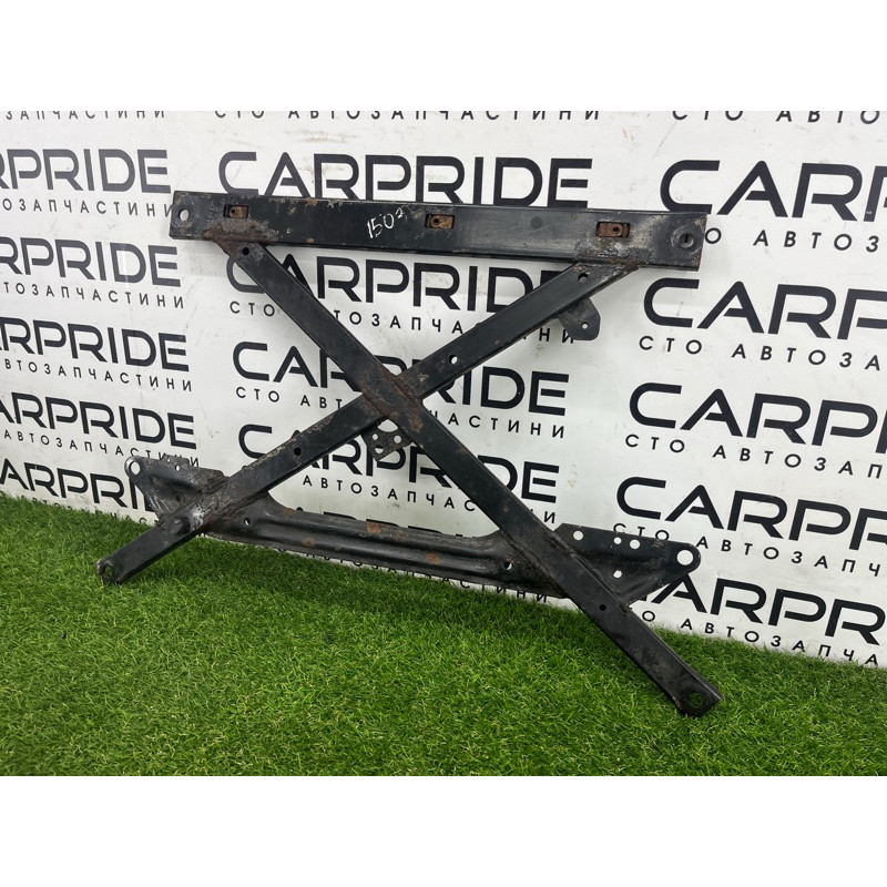 Распорка переднего подрамника (подвеска) AUDI A4 B8 2012 2.0 CAEB 8T1399345J