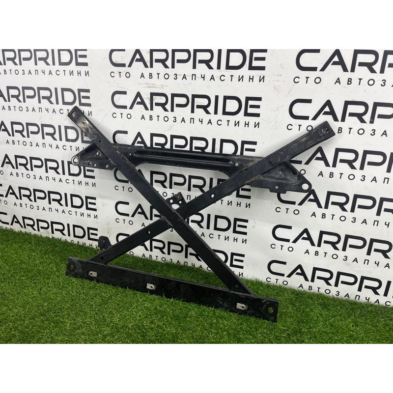 Распорка переднего подрамника (подвеска) AUDI A4 B8 2012 2.0 CAEB 8T1399345J