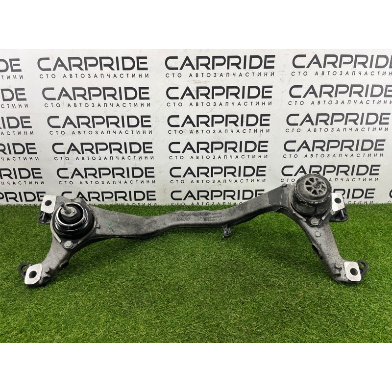 Кронштейн двигателя (кронштейны двигателя) AUDI Q7 4L 2011 3.0 CATA 7P0199207