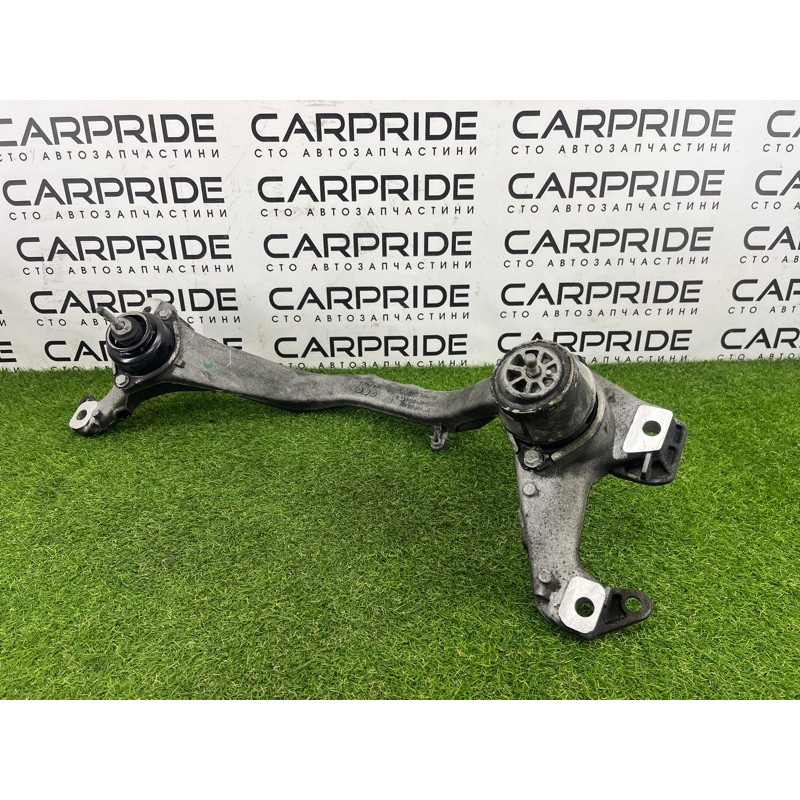 Кронштейн двигателя (кронштейны двигателя) AUDI Q7 4L 2011 3.0 CATA 7P0199207