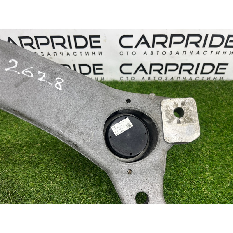 Кронштейн двигателя (кронштейны двигателя) Volkswagen Touareg NF 2013 3.6 7P0199207A