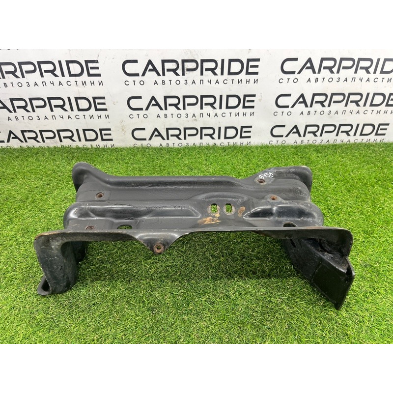 Кронштейн КПП (трансмиссия) Jeep Grand Cherokee WK2 2014 3.0 Diesel EXF 68110245AE