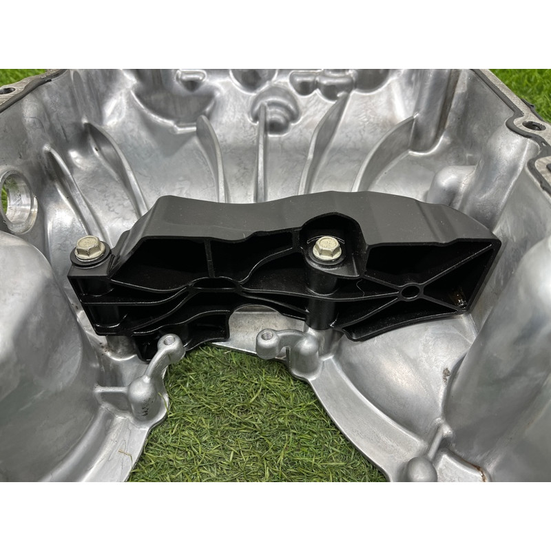 Полуподдон масляный (двигатель и элементы) Cadillac Xt5 1 2016 3.6 12716561