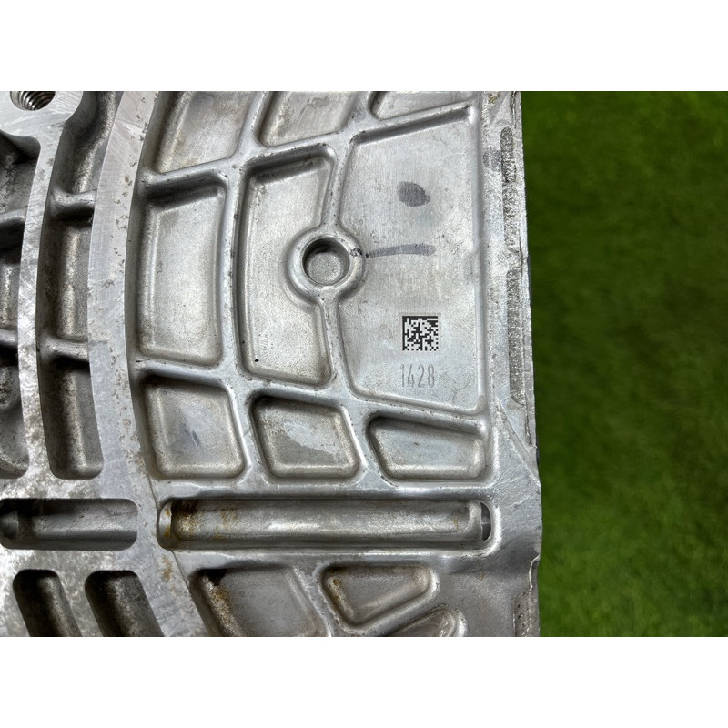 Полуподдон масляный (двигатель и элементы) Cadillac Xt5 1 2016 3.6 12716561