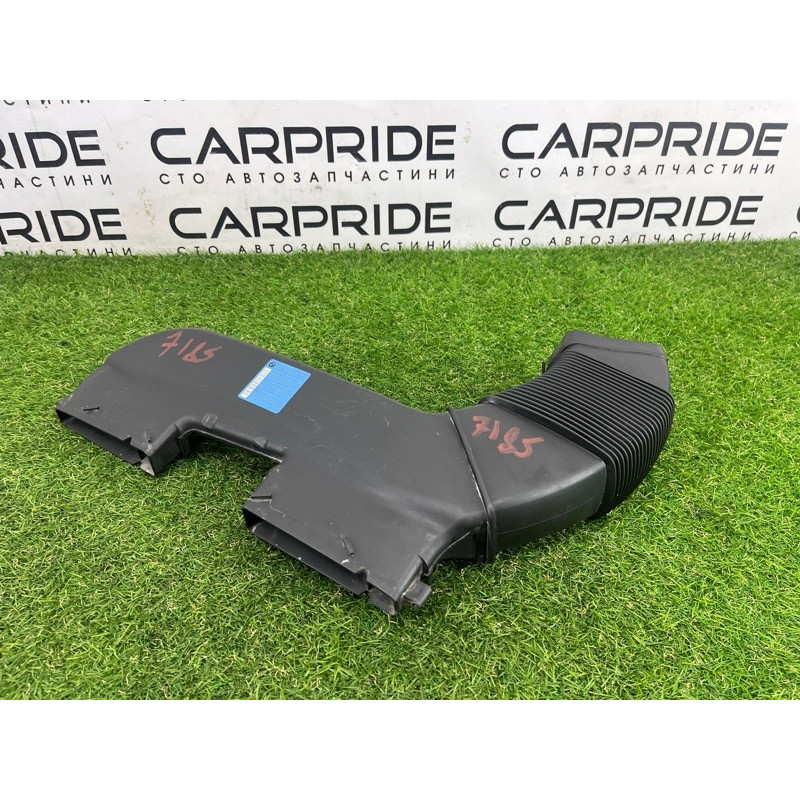 Повітрозабірник (подача палива) BMW 3-series E93 2008 3.0 N54 13717541737