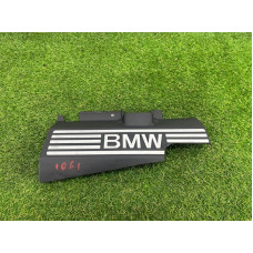 Декоративная крышка двигателя