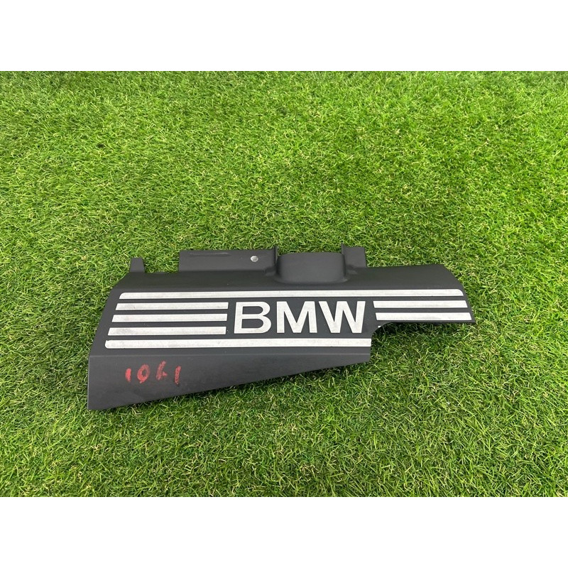 Декоративная крышка двигателя (двигатель и элементы) BMW X5 E70 2009 4.8 N62N 11127524708