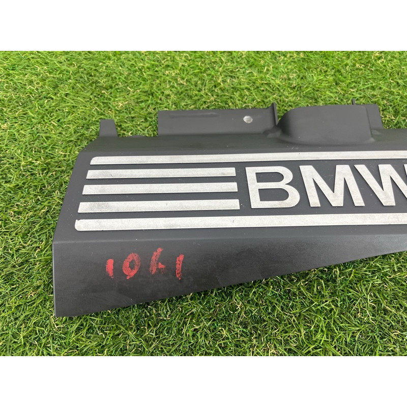 Декоративная крышка двигателя (двигатель и элементы) BMW X5 E70 2009 4.8 N62N 11127524708