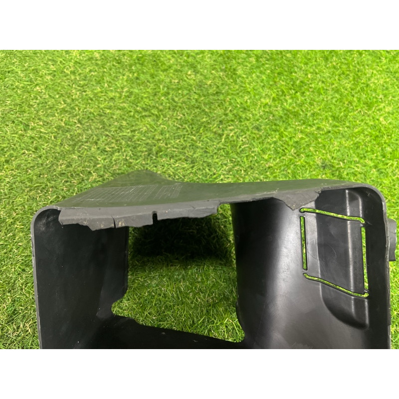 Воздуховод радиатора (кузов и элементы) BMW 5-series Gran Turismo F07 2011 3.0 N55B30 51747200774