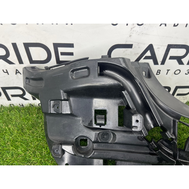 Крепление бампера (кузов и элементы) BMW 7-series F02 2011 4.4 N63 51127183883