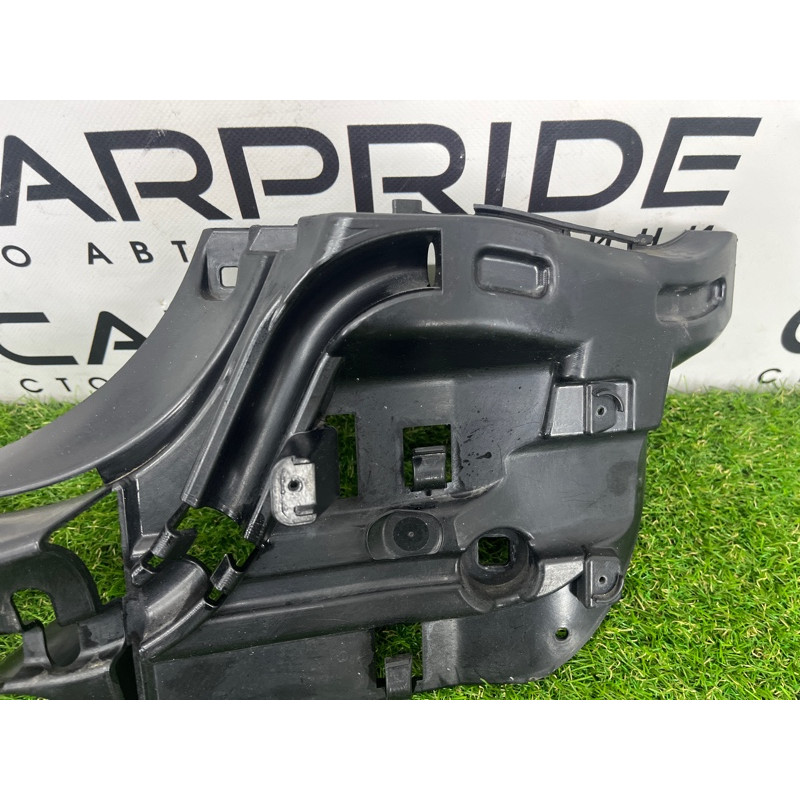 Крепление бампера (кузов и элементы) BMW 7-series F02 2011 4.4 N63 51127183883