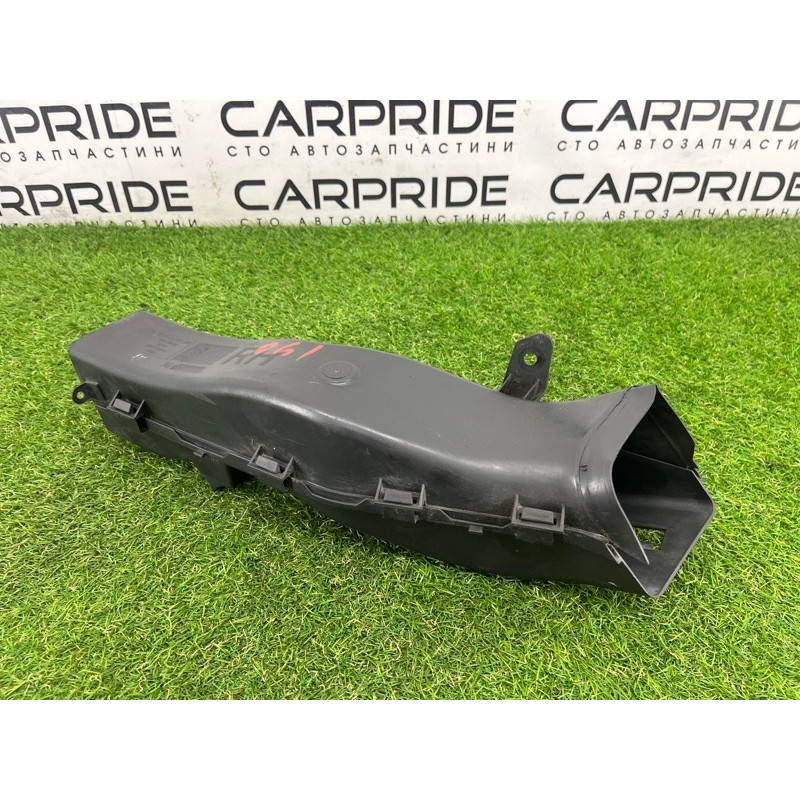 Воздуховод тормозов (кузов и элементы) BMW X5 E70 2009 4.8 N62N 51747158380