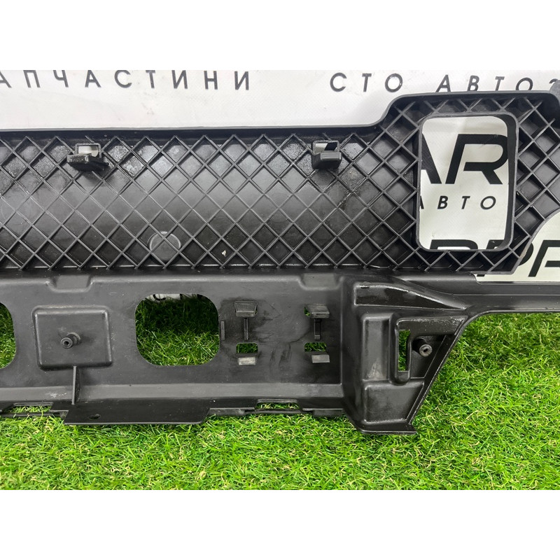 Крепление бампера (кузов и элементы) BMW 7-series F02 2011 4.4 N63 51127186826