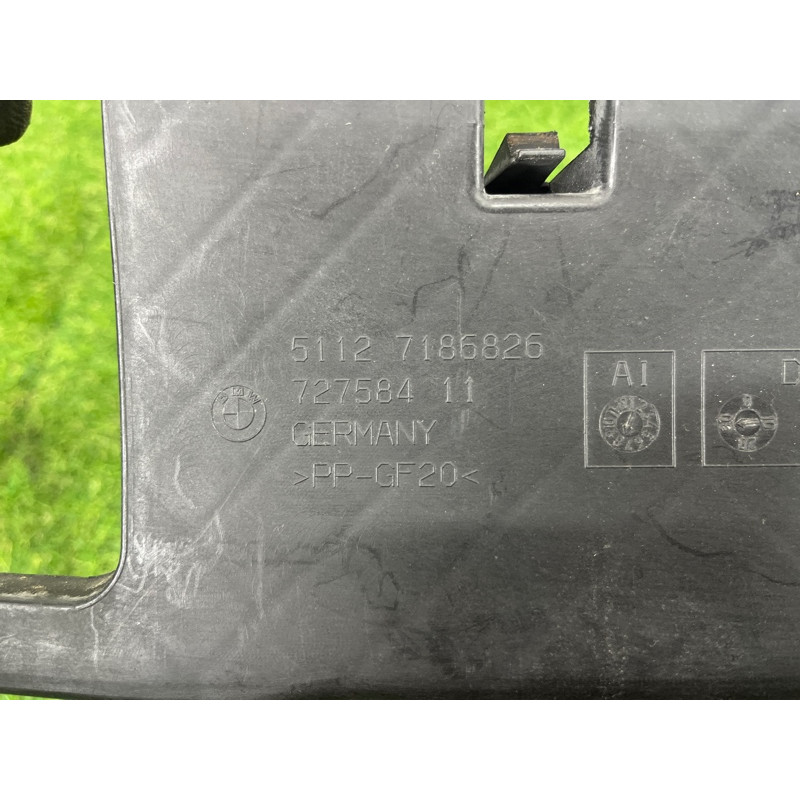 Крепление бампера (кузов и элементы) BMW 7-series F02 2011 4.4 N63 51127186826