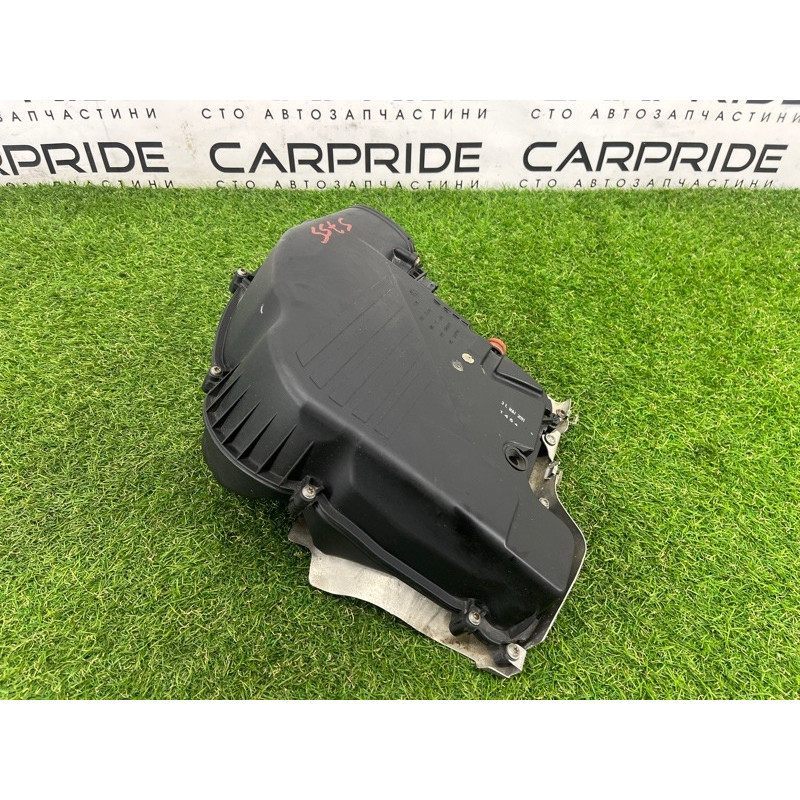 Корпус воздушного фильтра (впускная система) BMW 7-series F02 2011 4.4 N63 13717577464