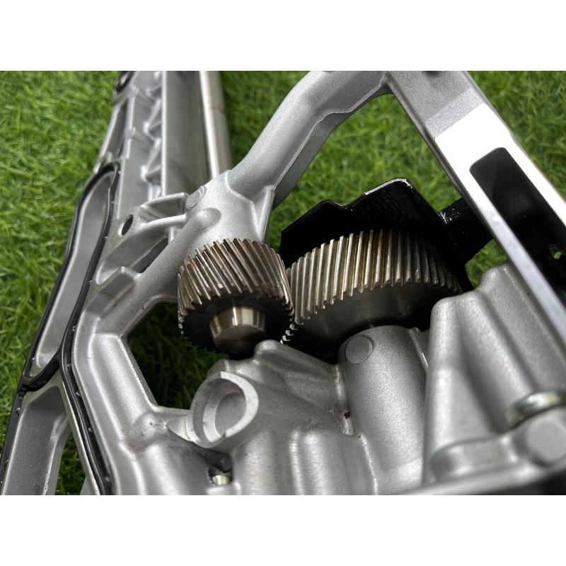 Маслонасос (двигатель и элементы) Cadillac Xt5 1 2016 3.6 12696174