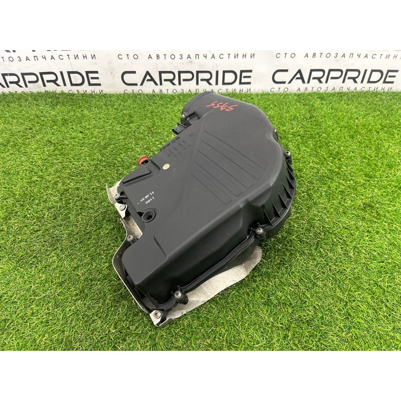 Корпус воздушного фильтра (впускная система) BMW 7-series F02 2011 4.4 N63 13717577463