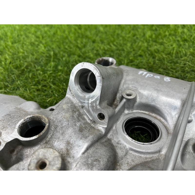 Крышка клапанов (двигатель и элементы) Cadillac Xt5 1 2016 3.6 12714148