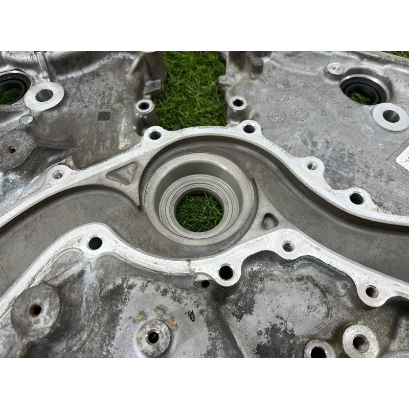 Крышка двигателя (двигатель и элементы) Cadillac Xt5 1 2016 3.6 12729377