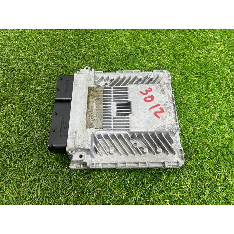 Блок управления двигателем (электрика / блок управления) AUDI Q5 8R 2012 3.2 CALB 8R0907559G