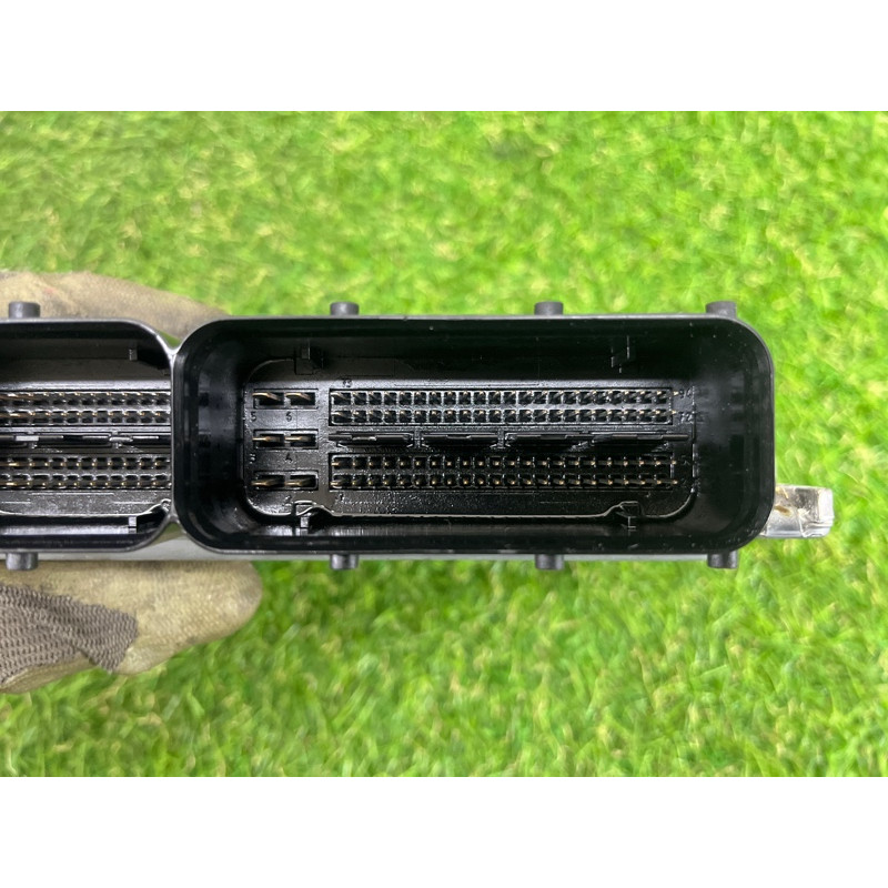 Блок управления двигателем (электрика / блок управления) AUDI Q5 8R 2012 3.2 CALB 8R0907559G