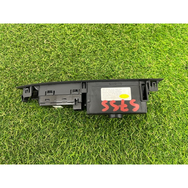Кнопка стеклоподъемника (электрика / кнопки) BMW 7-series F02 2011 4.4 N63 51429169047