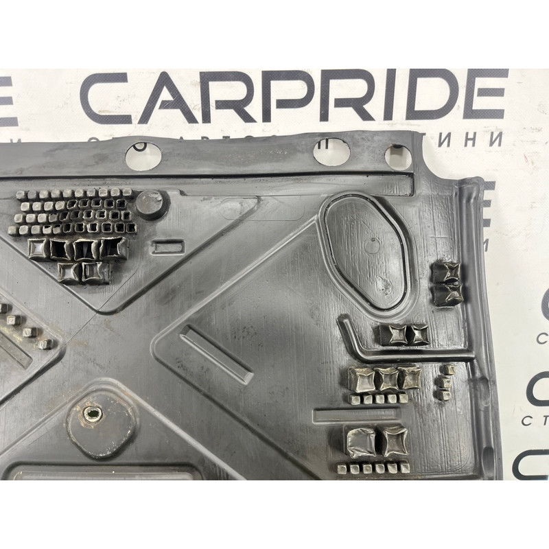 Защита днища (кузов и элементы) AUDI Q5 8R 2012 3.2 CALB 8K1863822L