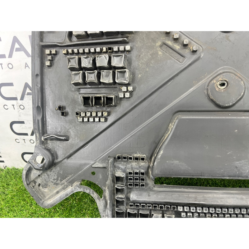 Защита днища (кузов и элементы) AUDI Q5 8R 2012 3.2 CALB 8K1863822L