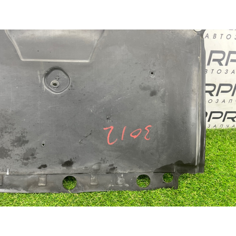 Защита днища (кузов и элементы) AUDI Q5 8R 2012 3.2 CALB 8K1863822L