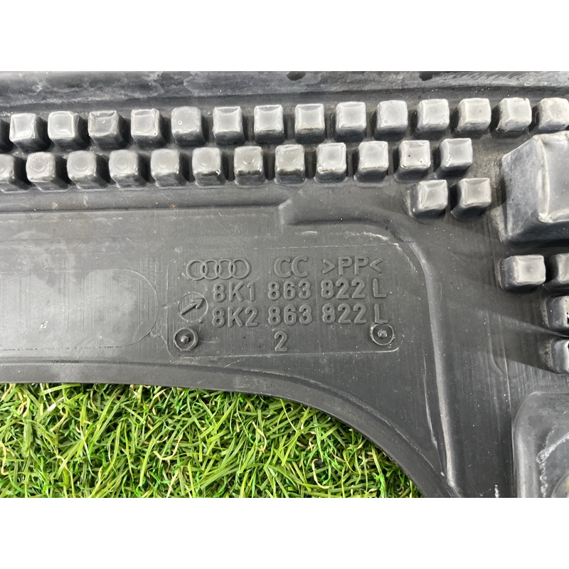 Защита днища (кузов и элементы) AUDI Q5 8R 2012 3.2 CALB 8K1863822L