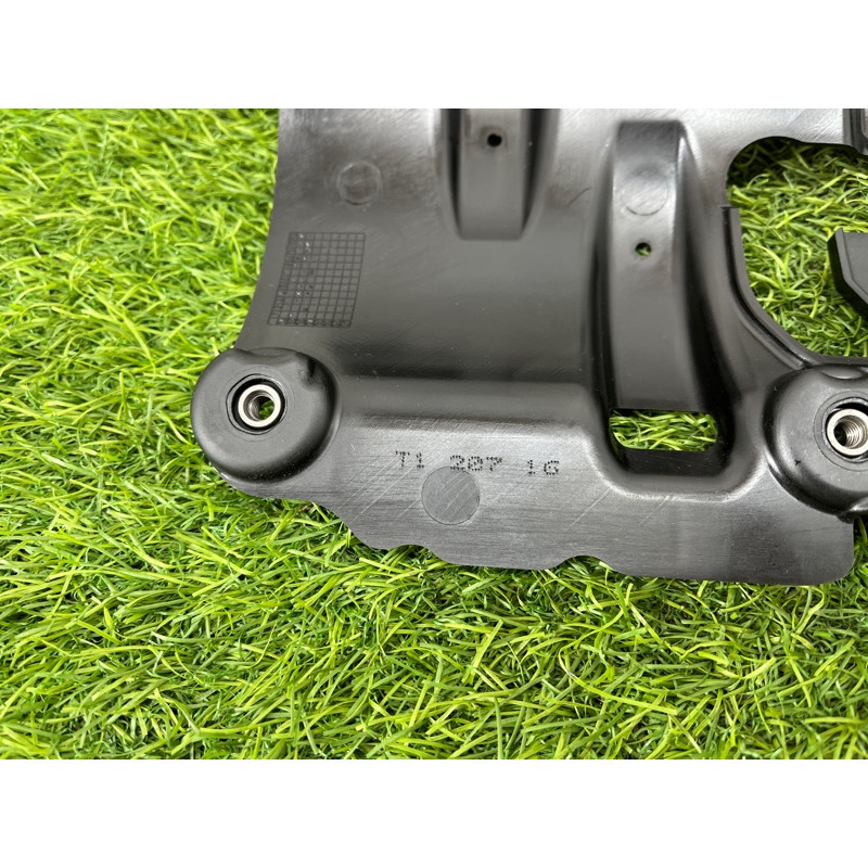 Маслоотражатель (двигатель и элементы) Cadillac Xt5 1 2016 3.6 12671831