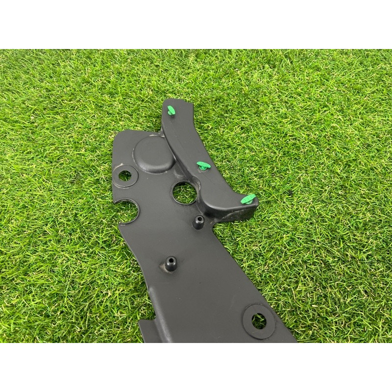 Накладка на крыло (кузов и элементы) Jeep Grand Cherokee WK2 2017 68277399AA