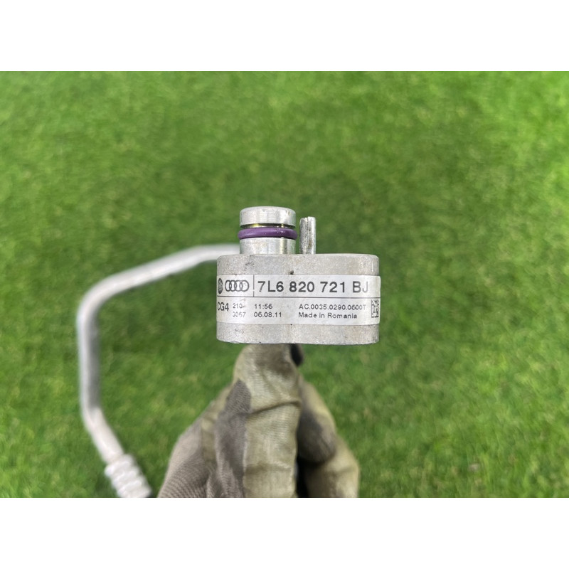 Трубка кондиционера (отопление и кондиционирование) AUDI Q7 4L 2011 3.0 CATA 7L6820721BJ