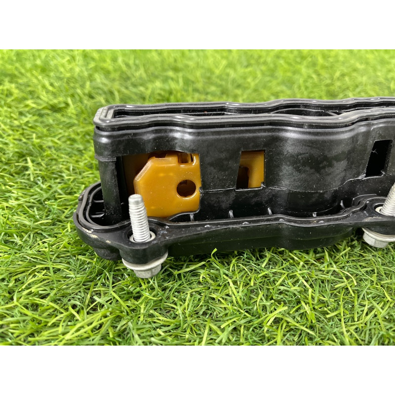 Маслоотделитель (двигатель и элементы) Cadillac Xt5 1 2016 3.6 12692009