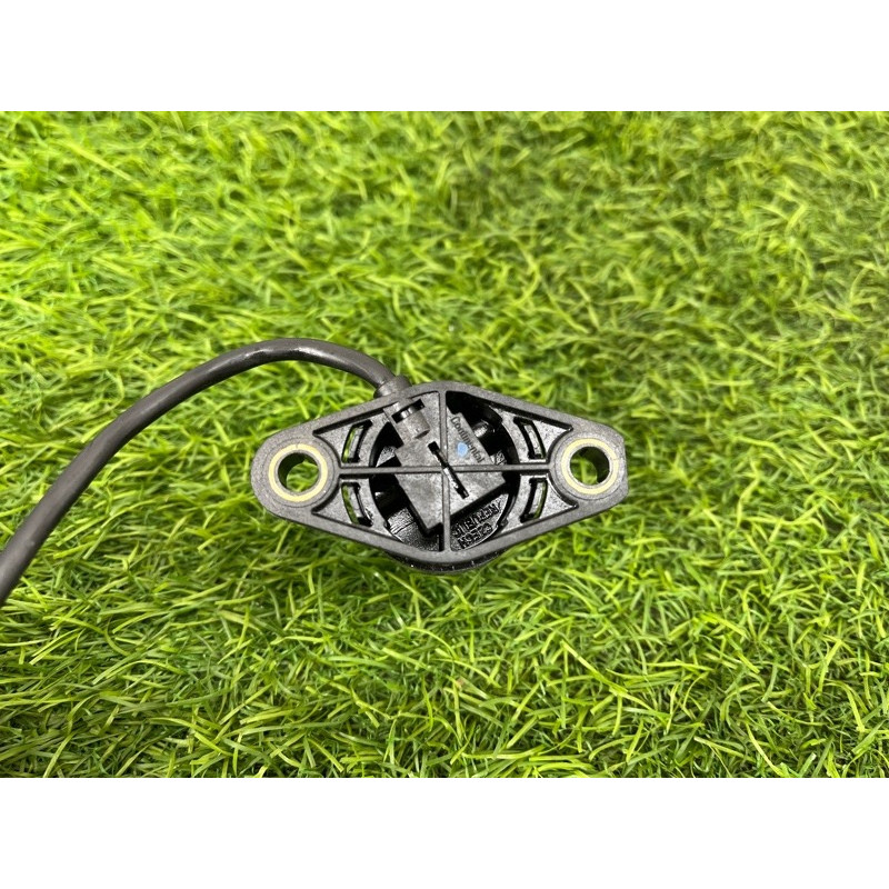 Датчик уровня масла (электрика двигателя) Cadillac Xt5 1 2016 3.6 12696433