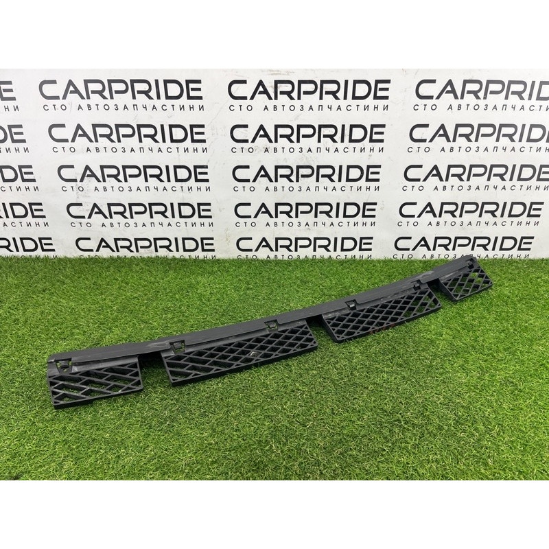 Крепление бампера (кузов и элементы) Volkswagen Touareg NF 2011 3.0 TDI 7P6807863