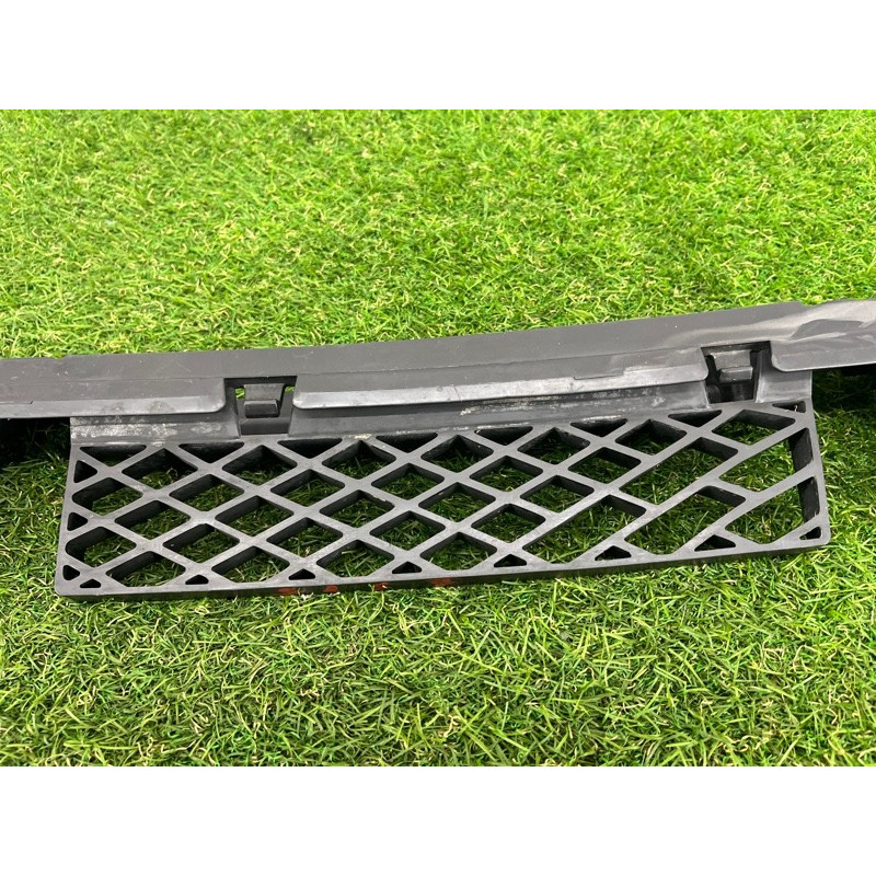 Крепление бампера (кузов и элементы) Volkswagen Touareg NF 2011 3.0 TDI 7P6807863