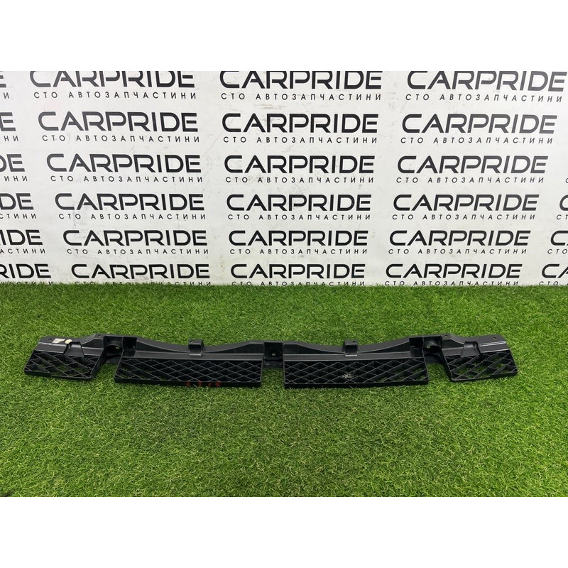 Крепление бампера (кузов и элементы) Volkswagen Touareg NF 2011 3.0 TDI 7P6807863