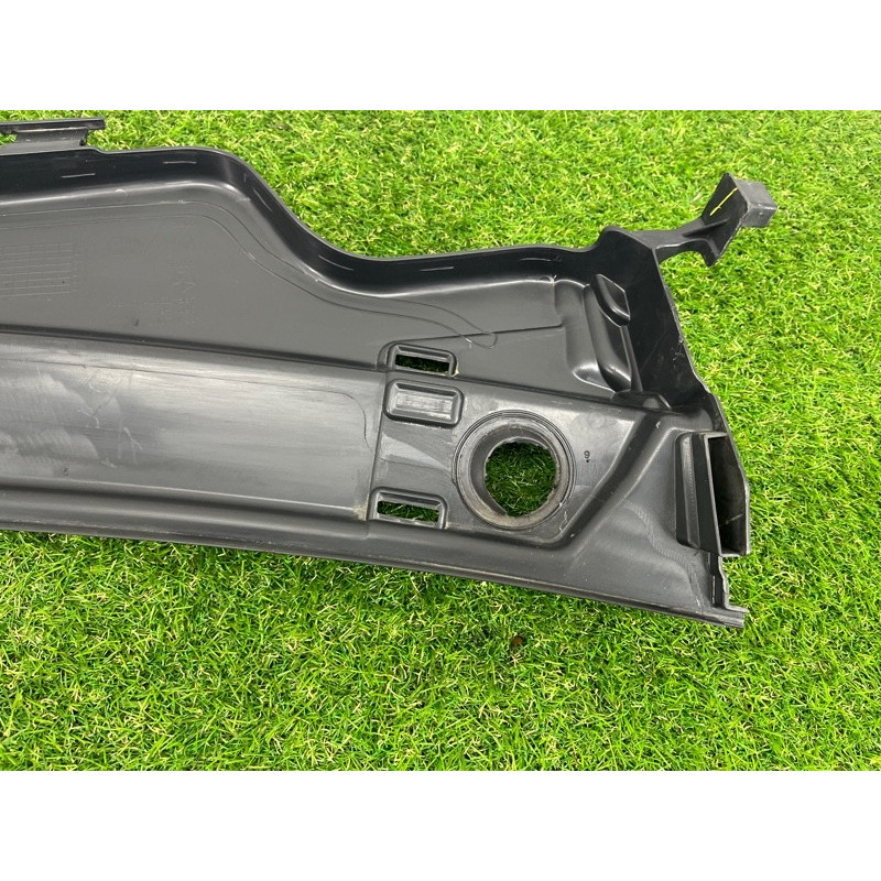 Жабо (кузов и элементы) Jeep Grand Cherokee WK2 2017 55112907AF