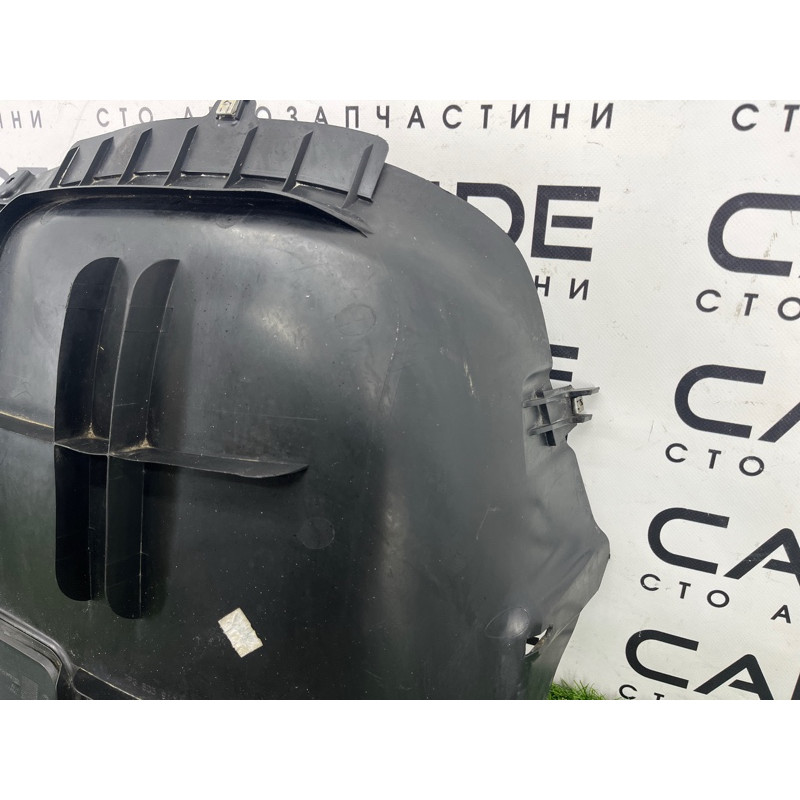 Подкрылок (кузов и элементы) Volkswagen Touareg NF 2013 3.6 7P6805912E9B9