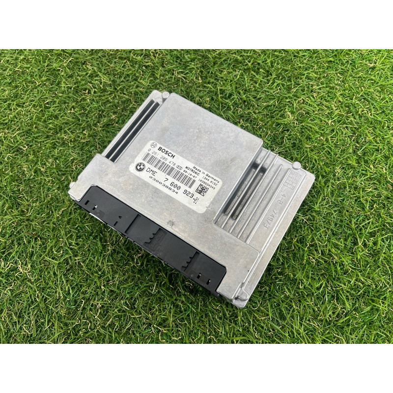 Блок управления двигателем (электрика / блок управления) BMW X5 E70 2009 4.8 N62N 12147600923