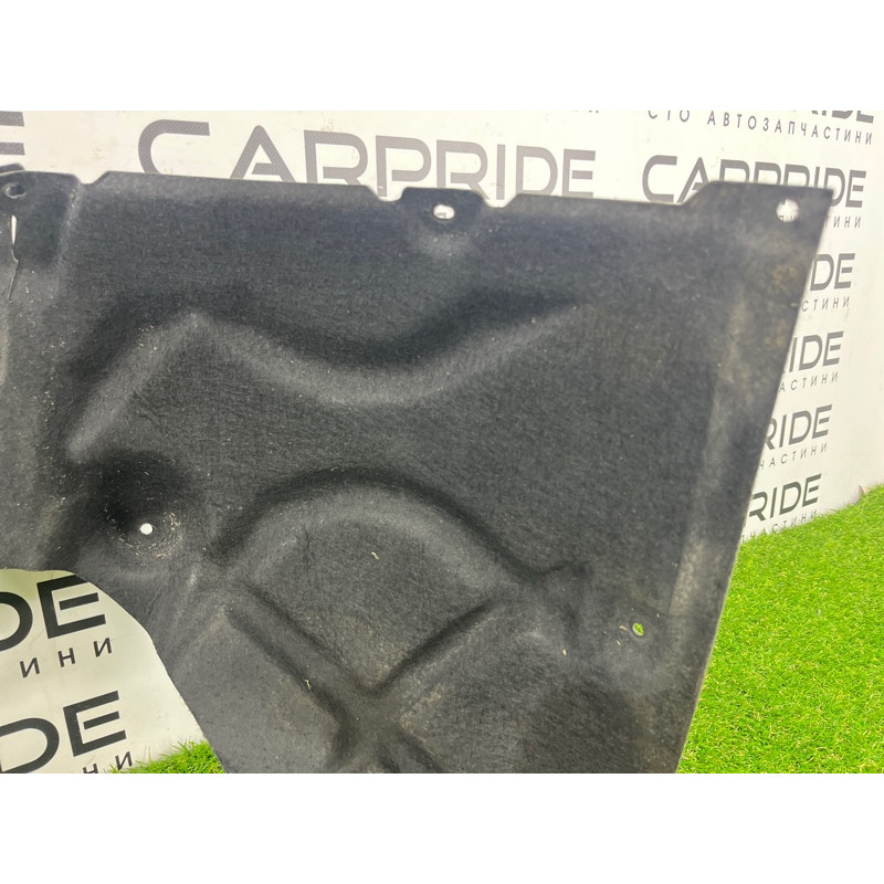 Подкрылок (кузов и элементы) Volkswagen Touareg NF 2013 3.6 7P6805978A