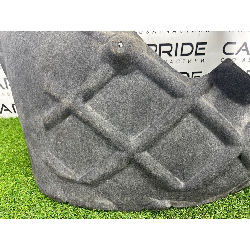 Подкрылок (кузов и элементы) Volkswagen Touareg NF 2013 3.6 7P6805978A