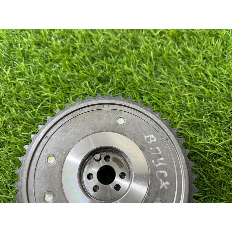 Шестерня впускного распредвала (двигатель и элементы) Cadillac Xt5 1 2016 3.6 12690959