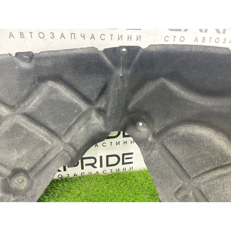 Подкрылок (кузов и элементы) Volkswagen Touareg NF 2011 3.0 TDI 7P6805978