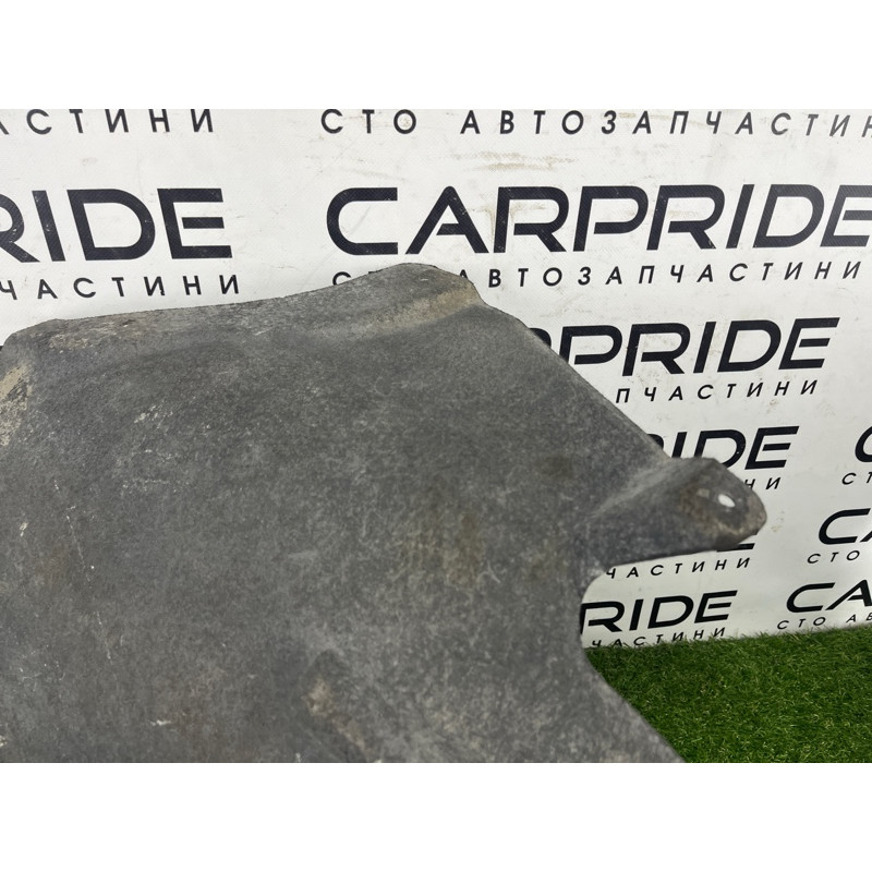 Подкрылок (кузов и элементы) Volkswagen Touareg NF 2011 3.0 TDI 7P6805978