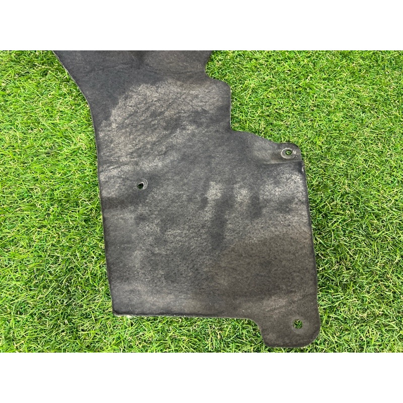 Подкрылок (кузов и элементы) Volkswagen Touareg NF 2012 3.6 CGRA 7P6805977A